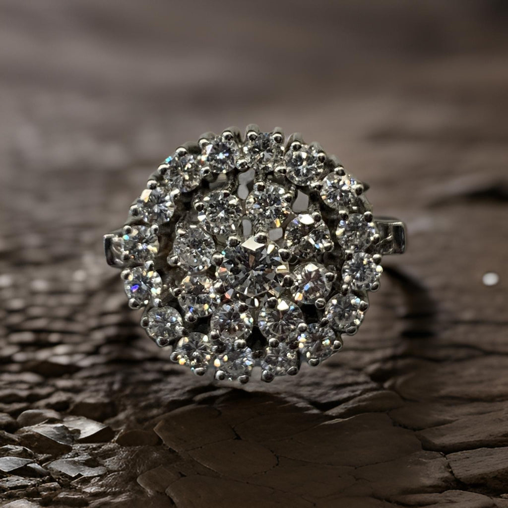 Ring 14Kt Weißg. & Diamanten